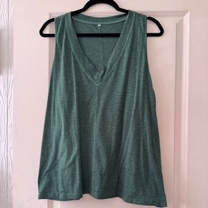 Cute Green Sleeveless Deep V Neck Tunic Top